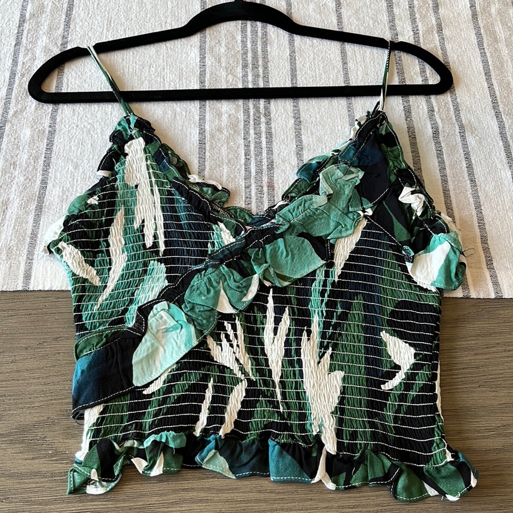 Palm style top